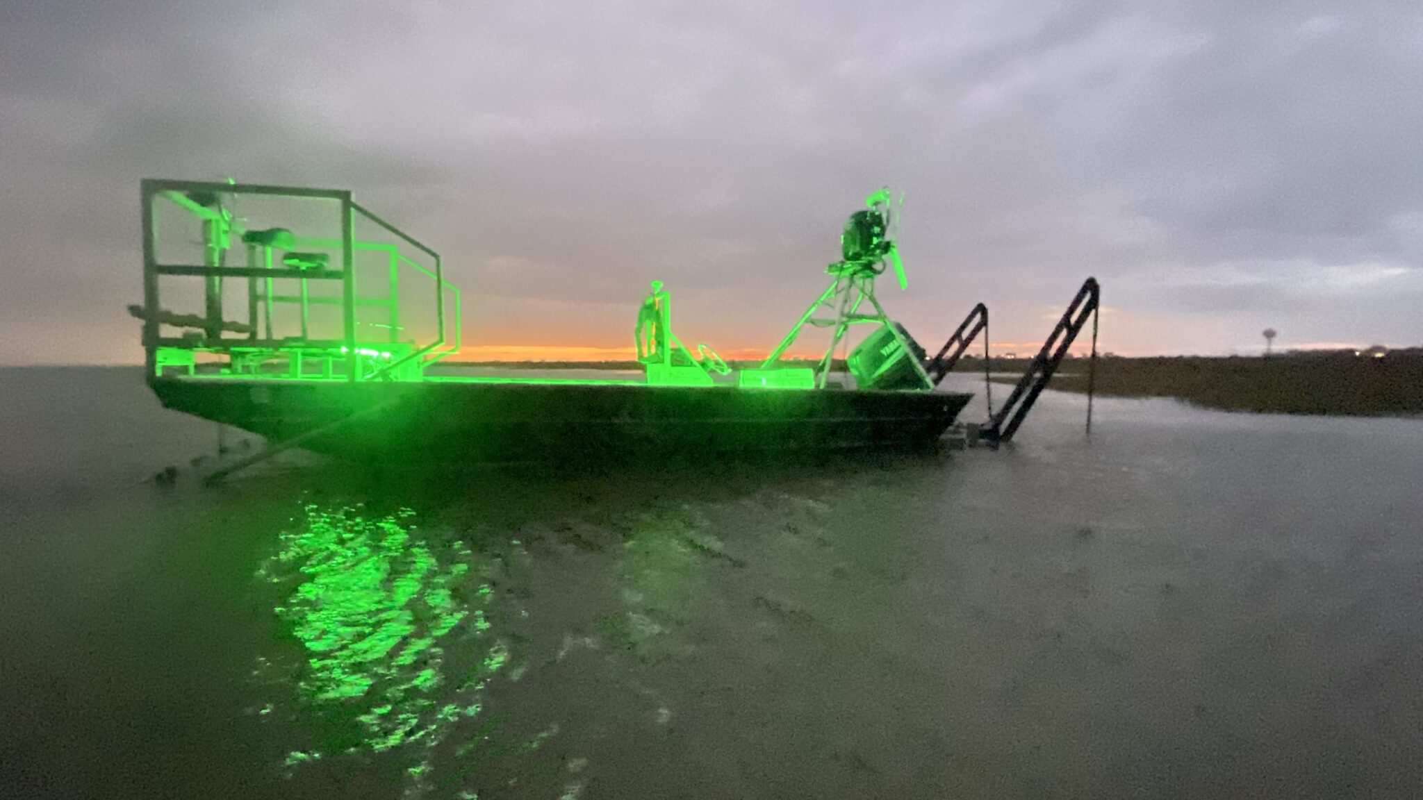 Galveston Bay Texas Costal Fishing, Bowfishing and Flounder Gigging